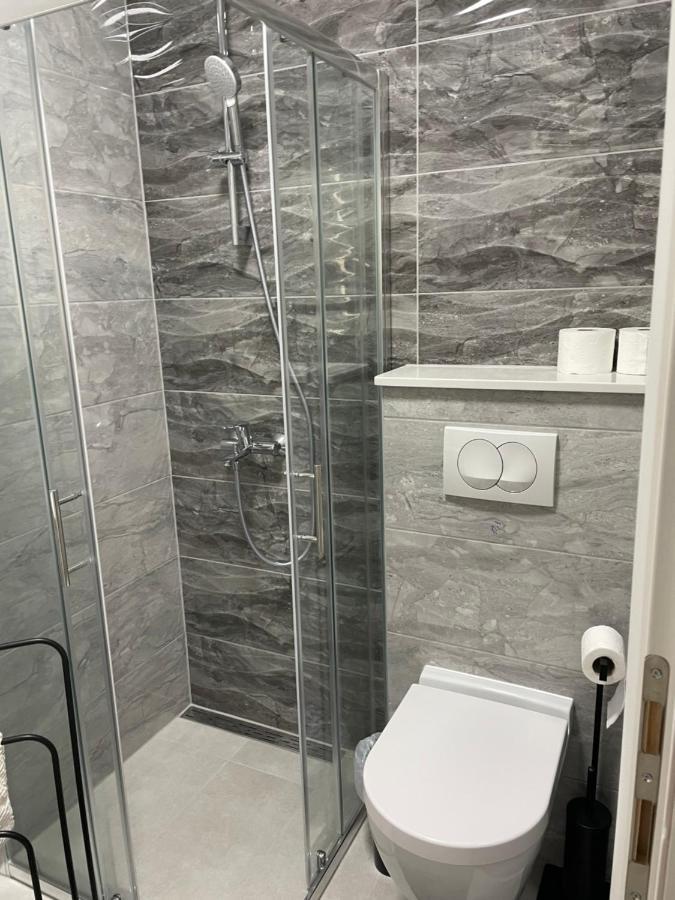 Apartments Miriam Srima Vodice Exterior photo