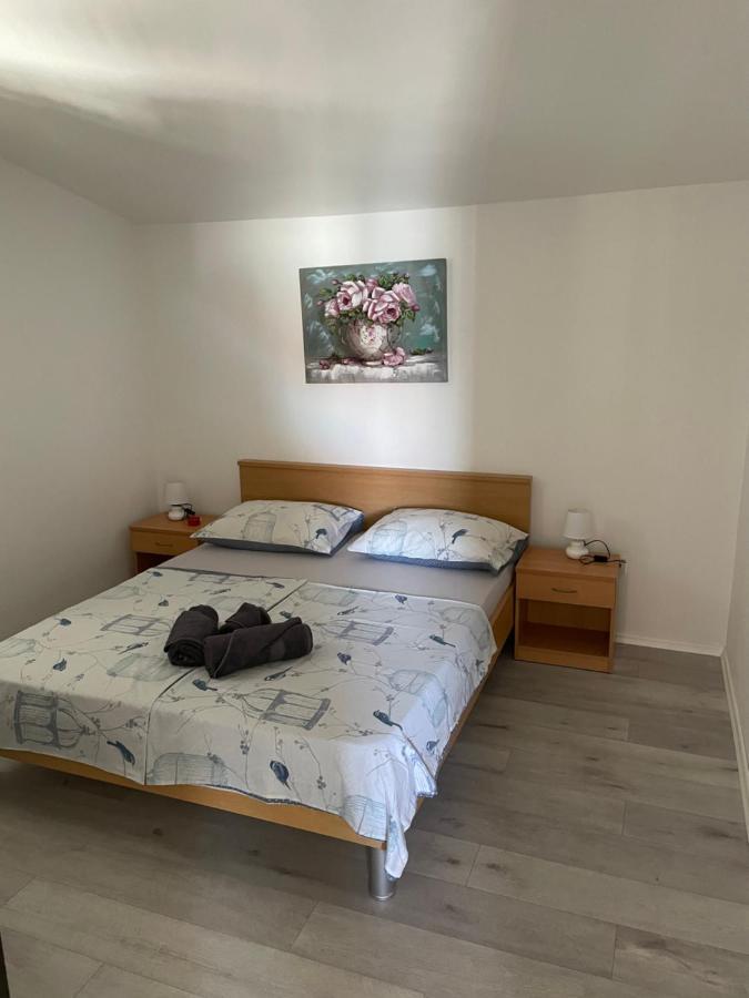 Apartments Miriam Srima Vodice Exterior photo