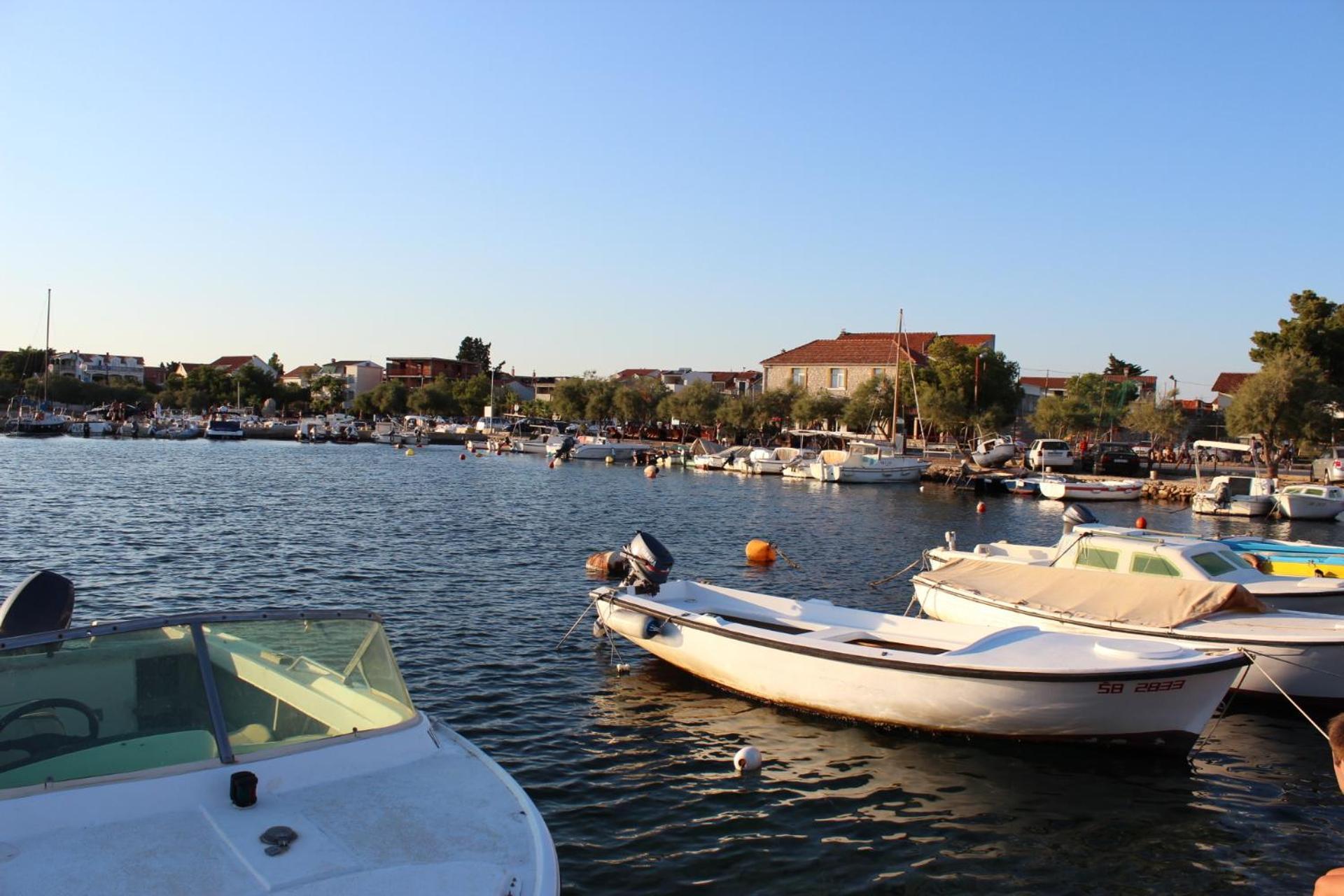 Apartments Miriam Srima Vodice Exterior photo