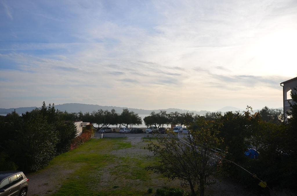Apartments Miriam Srima Vodice Exterior photo